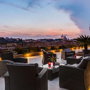 Navona Queen Rooftop Pensjonat